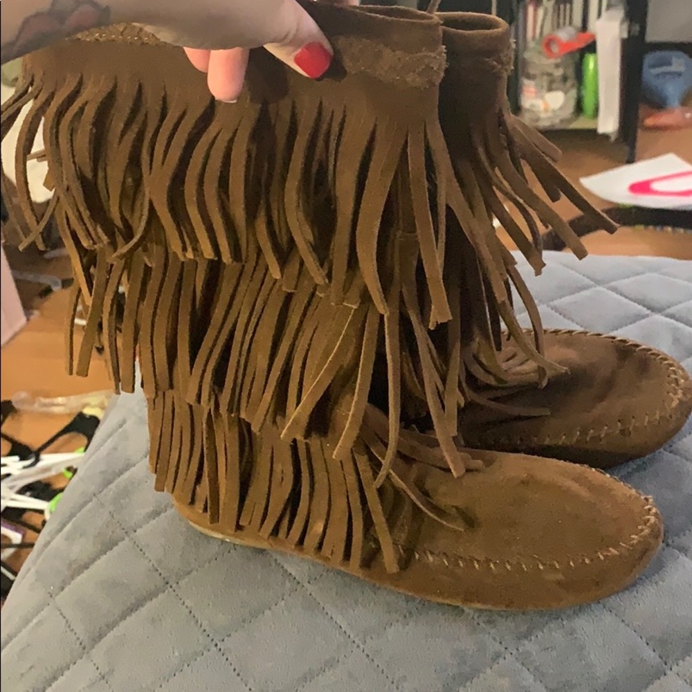Minnetonka boots